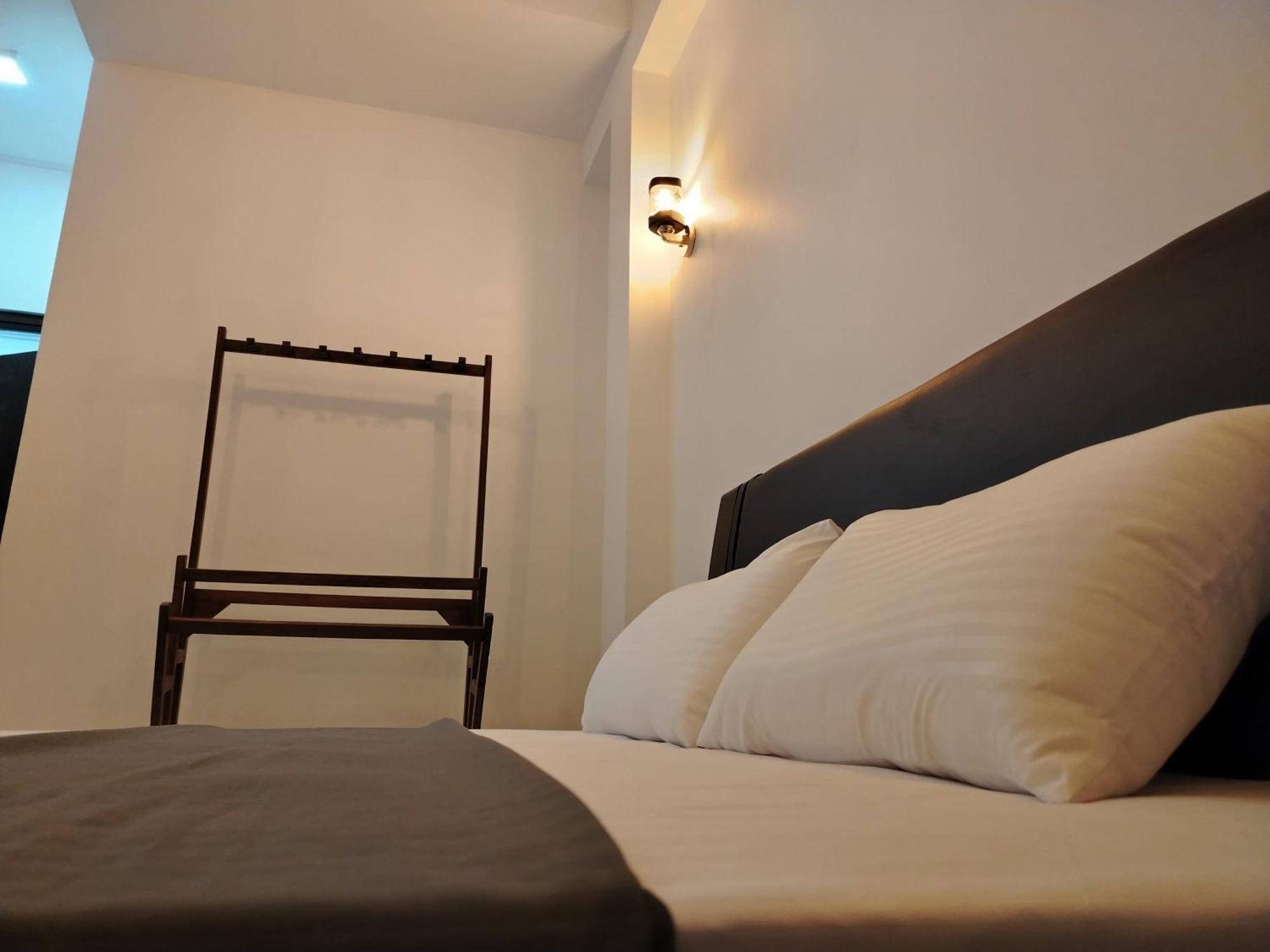 Diora Hotel 拉特纳普勒 客房 照片